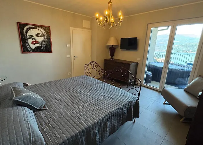 Serenissima 펜션 Someraro