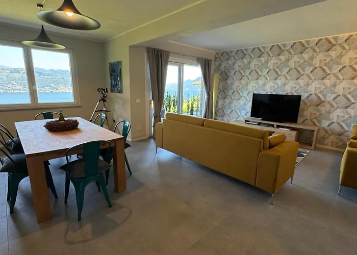 Serenissima 펜션 Someraro