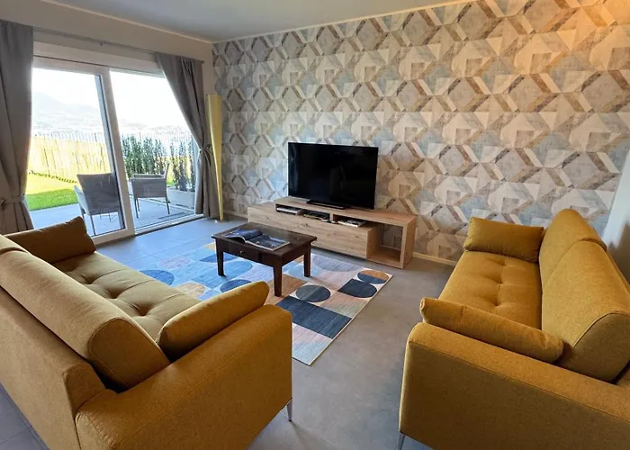 Serenissima 펜션 *